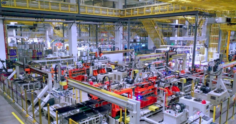 行業(yè)最多！海爾3家工廠獲評工信部首批卓越級智能工廠，技術(shù)服務(wù)的引領(lǐng)作用