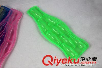 廠家直銷PP透明汽水瓶冰格 | 鴻盛塑料制品，品質生活的實用之選